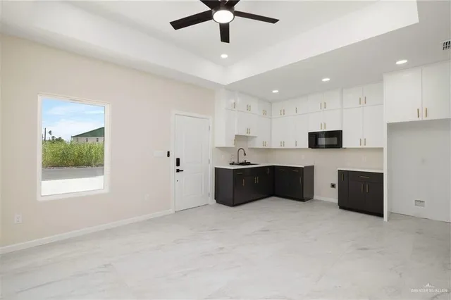 $1,300 | 905 Skyview Street, Unit 1, Weslaco, TX 78596