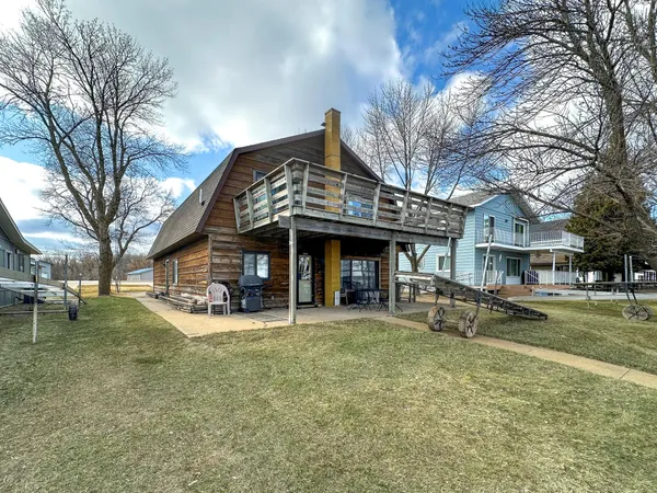 $689,900 | 51036 County Highway 9, Pelican Rapids, MN 56572