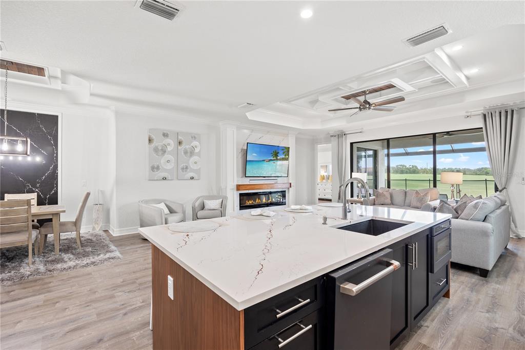 5947 Brandon Run Lakewood Ranch, FL 34211 - Photo 36 of 100