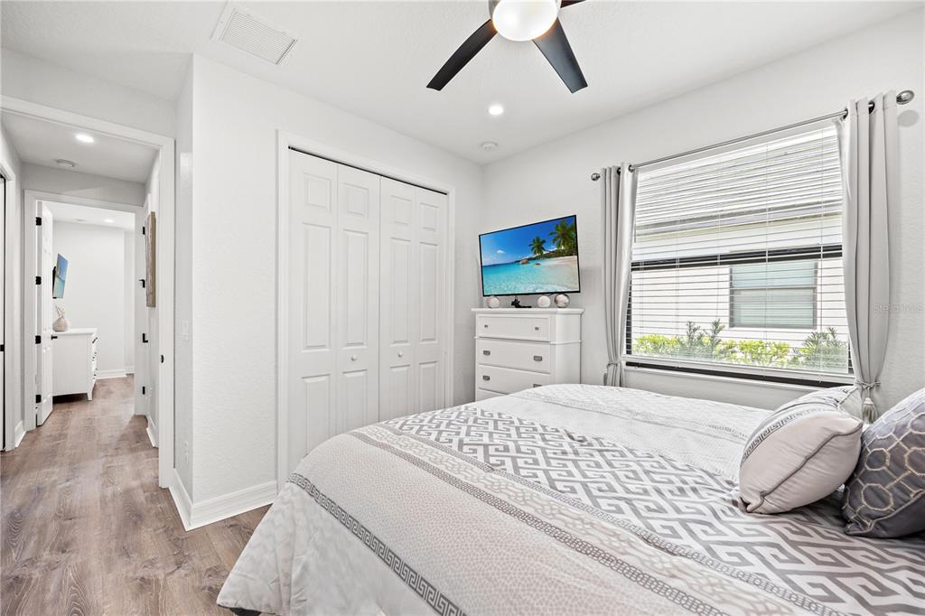 5947 Brandon Run Lakewood Ranch, FL 34211 - Photo 44 of 100