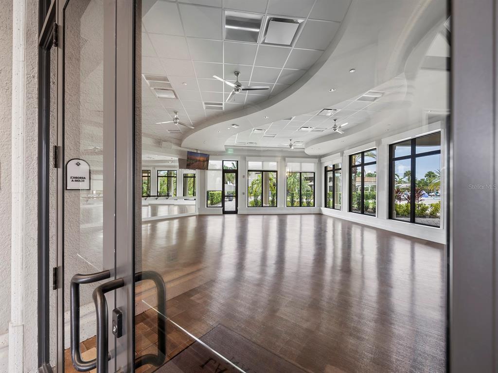 5947 Brandon Run Lakewood Ranch, FL 34211 - Photo 67 of 100