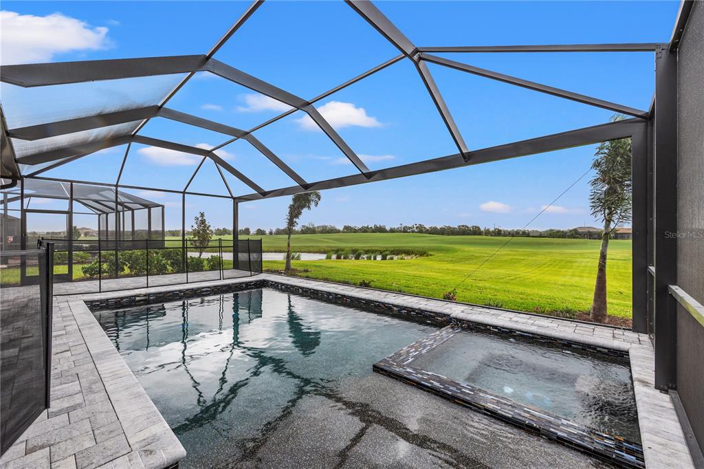 5947 Brandon Run Lakewood Ranch, FL 34211 - Photo 8 of 100