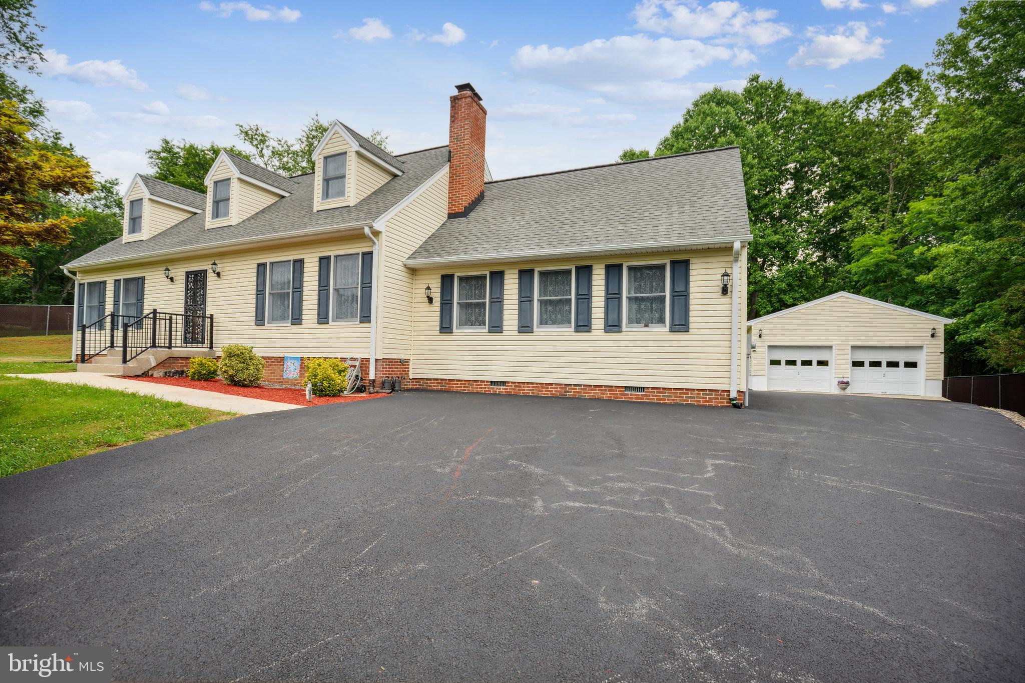 8690 Lowell Road Pomfret, MD 20675 - Photo 1 of 18