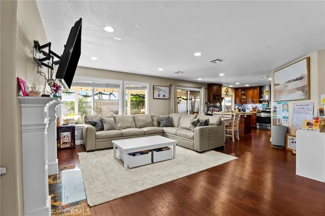 $710,000 | 223 Freedom, Upland, CA 91786