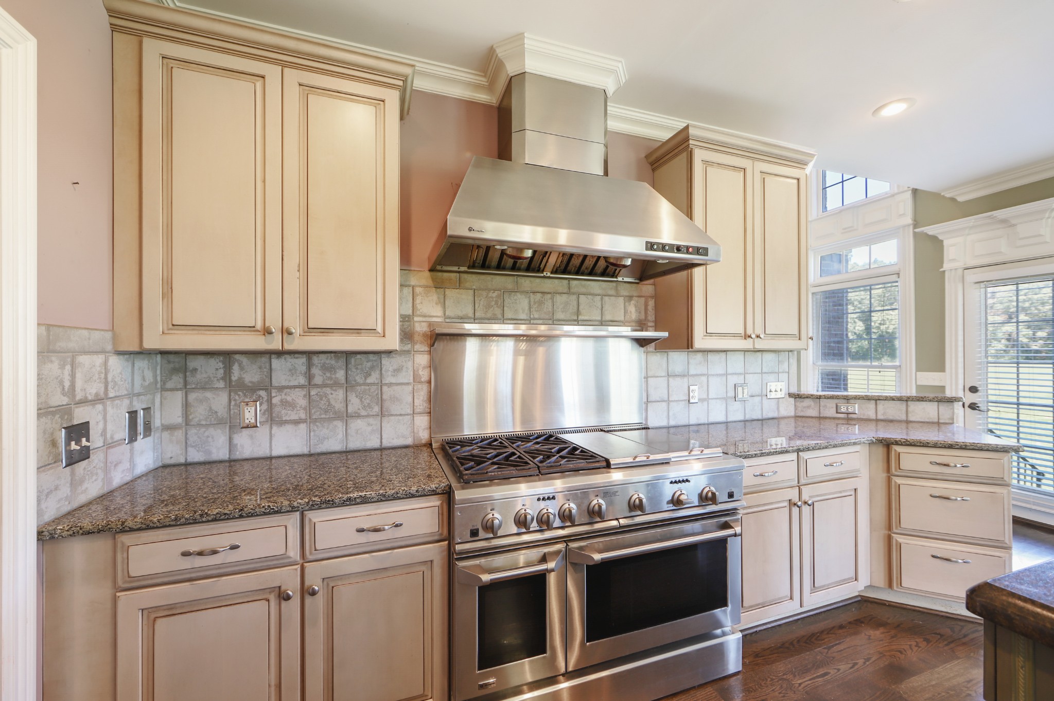 3870 Shores Road Murfreesboro, TN 37128 - Photo 8 of 14 Gallery Image 8