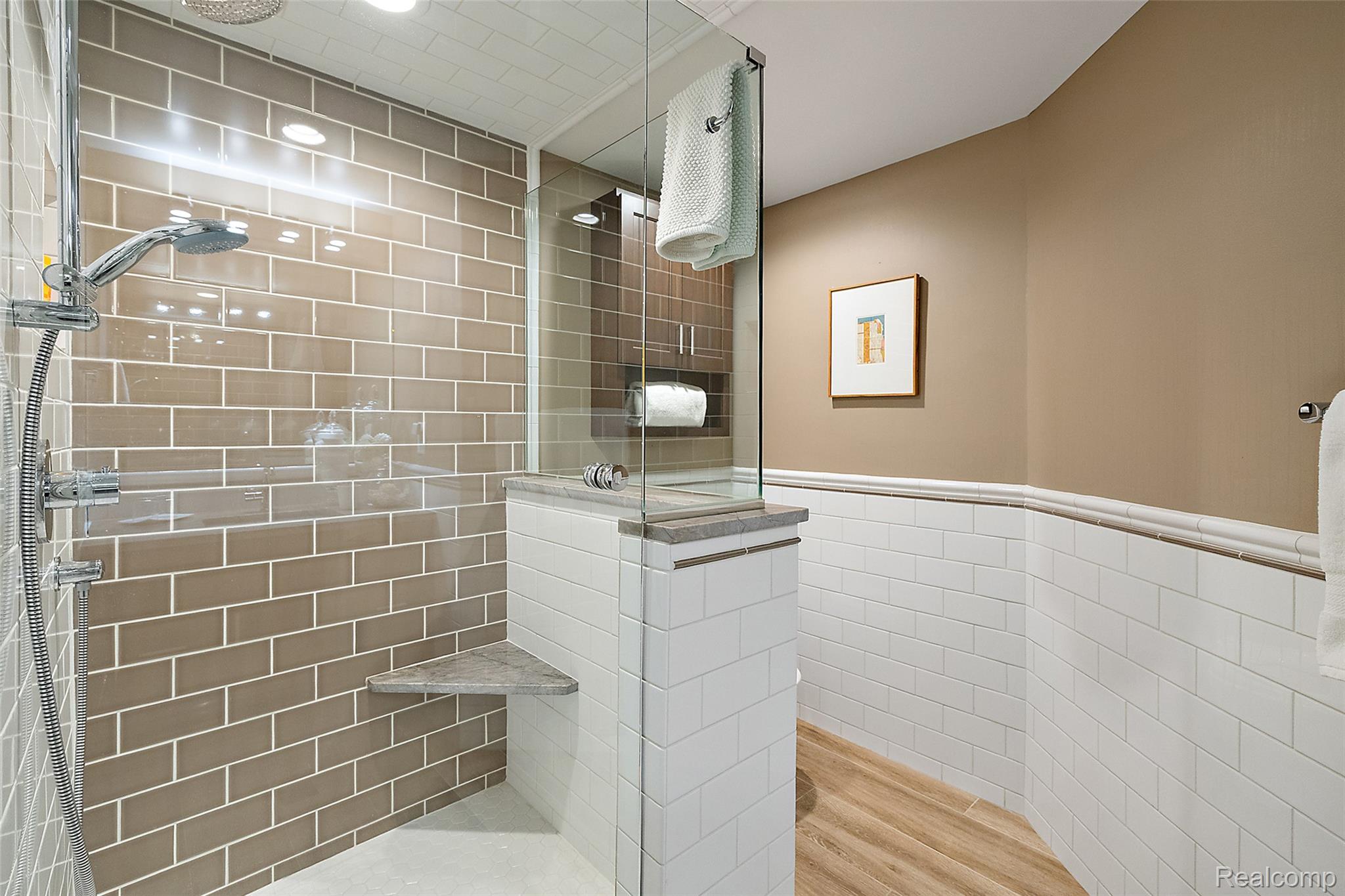 232 Guilford Road Bloomfield Hills, MI 48304 - Photo 26 of 47 232 Guilford-124.jpg