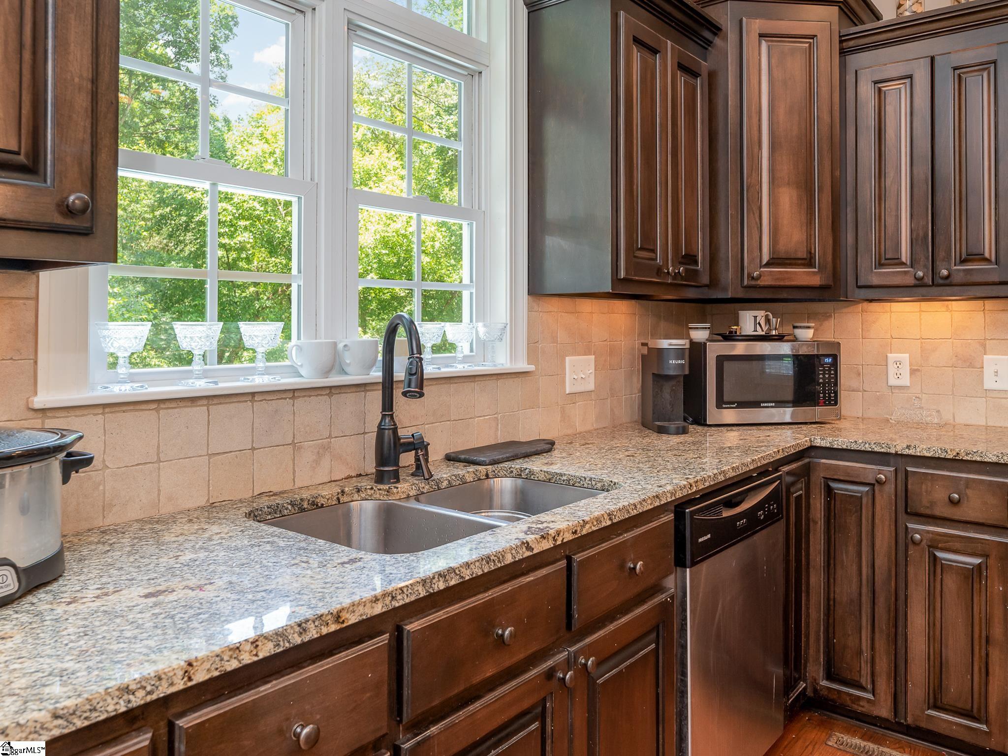 115 Woods Way Anderson, SC 29625 - Photo 13 of 36