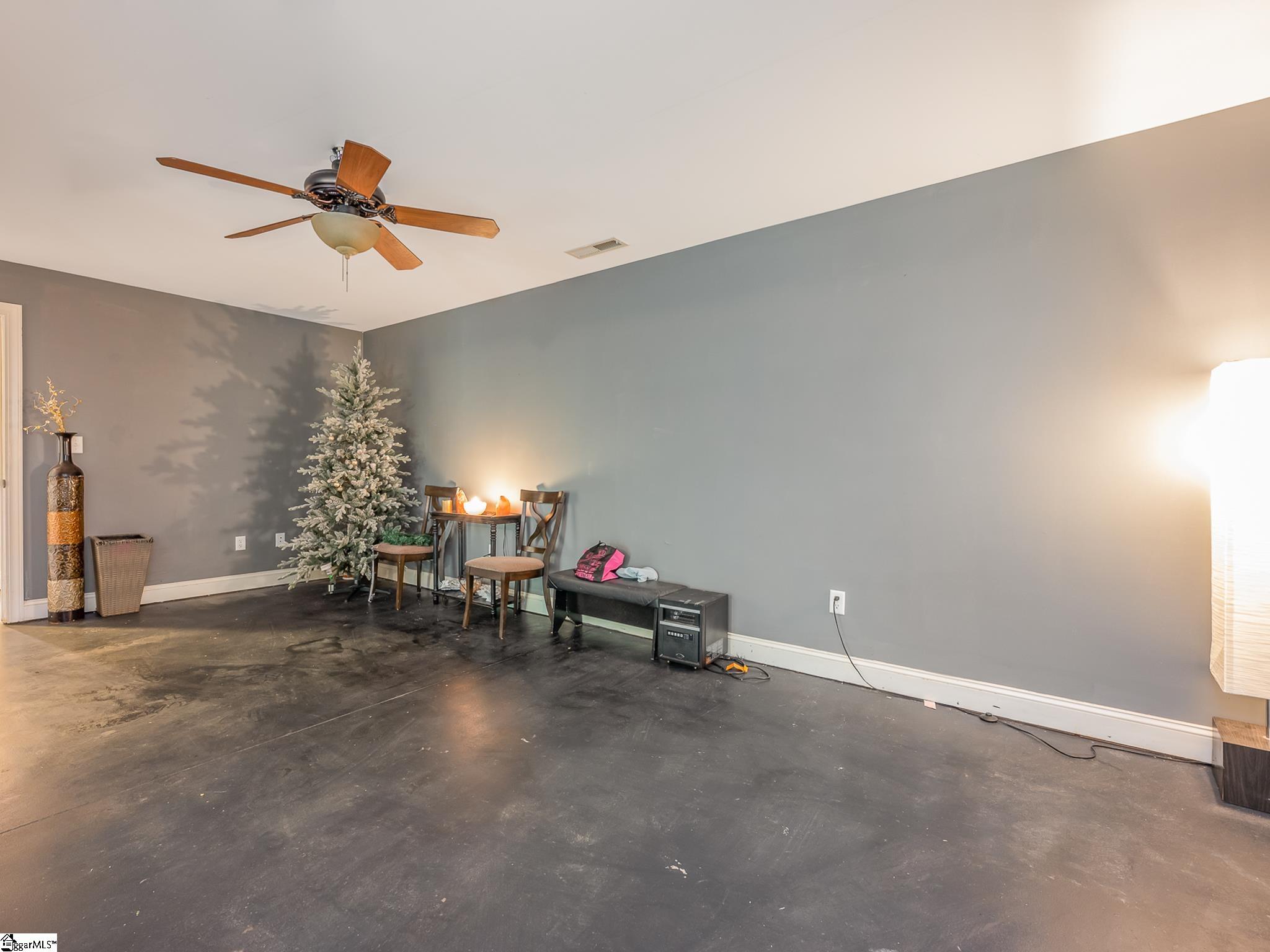 115 Woods Way Anderson, SC 29625 - Photo 27 of 36