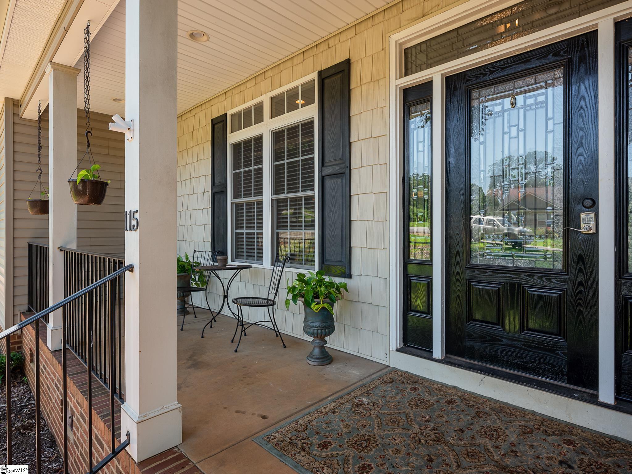 115 Woods Way Anderson, SC 29625 - Photo 3 of 36