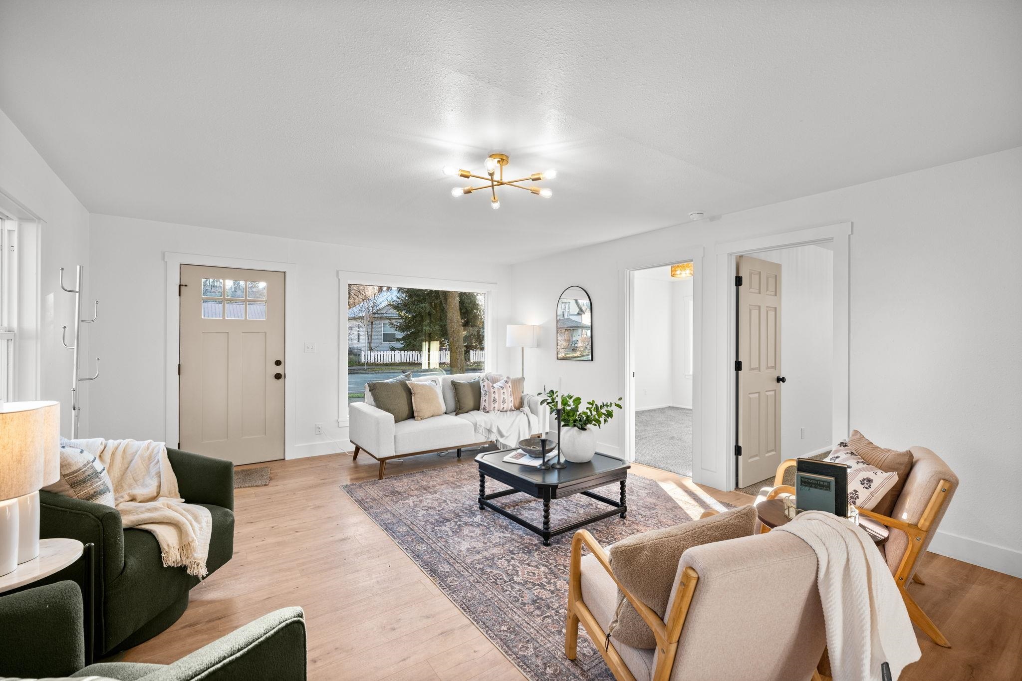 2113 East 5th Avenue Spokane, WA 99202 - Photo 2 of 26