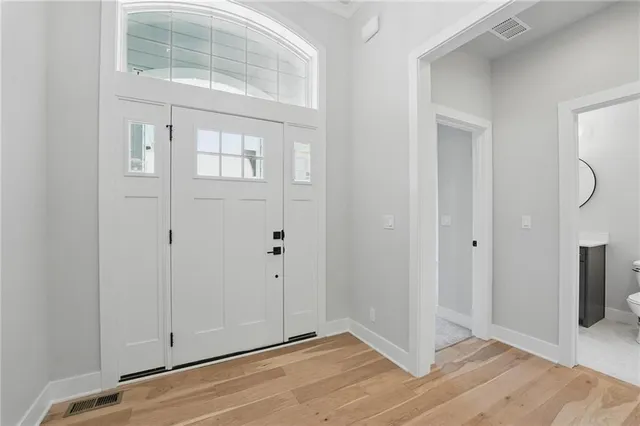 $707,500 | 1406 Northwest 106th Terrace, Kansas City, MO 64155