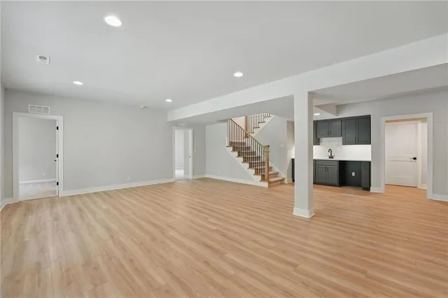 $707,500 | 1406 Northwest 106th Terrace, Kansas City, MO 64155