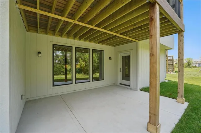 $707,500 | 1406 Northwest 106th Terrace, Kansas City, MO 64155