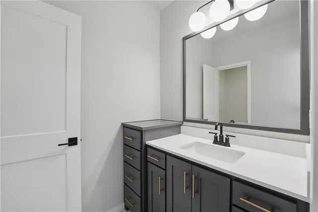 $707,500 | 1406 Northwest 106th Terrace, Kansas City, MO 64155