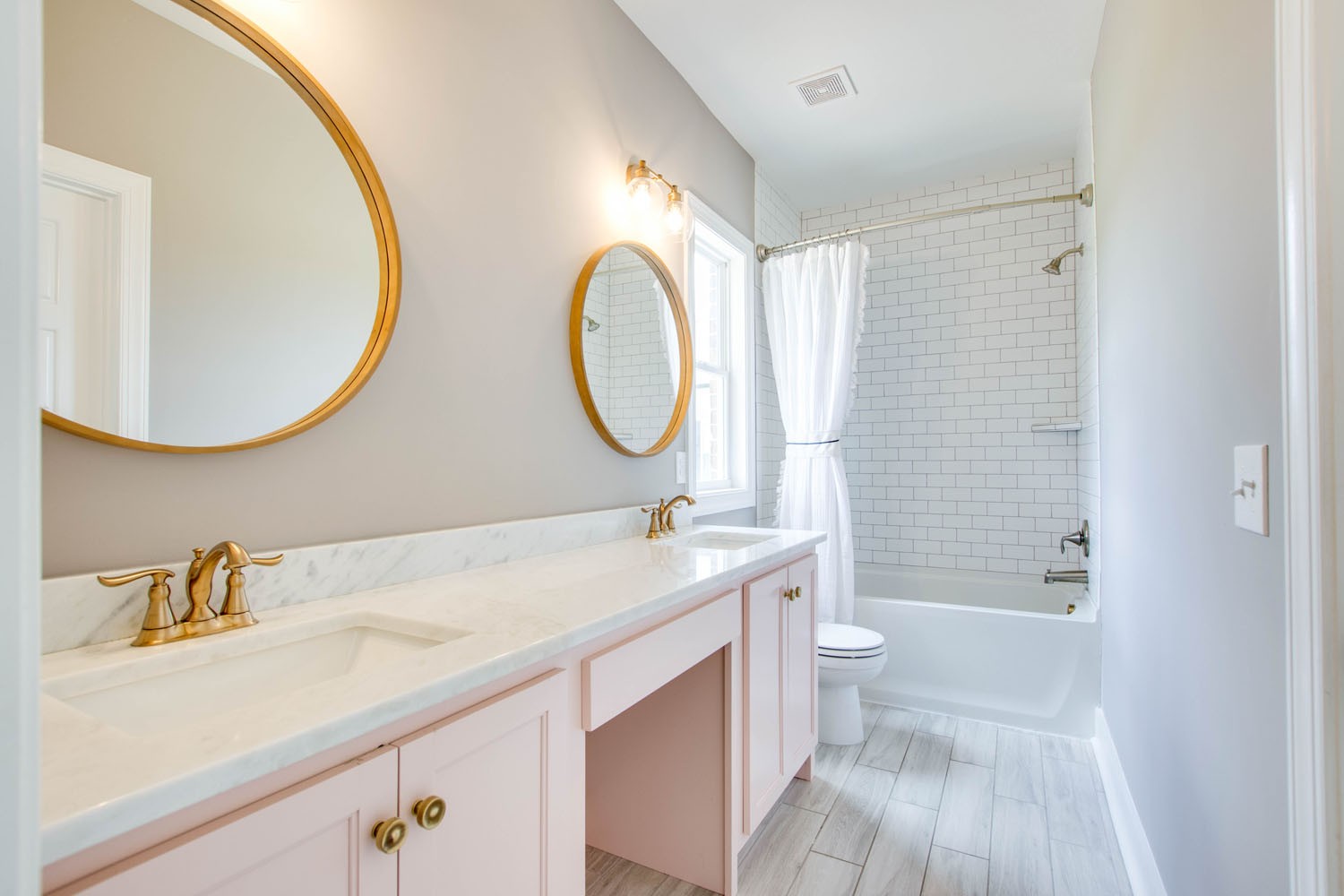 2502 Armstrong Valley Road Murfreesboro, TN 37128 - Photo 21 of 31 a bathroom with a sink a toilet and a mirror