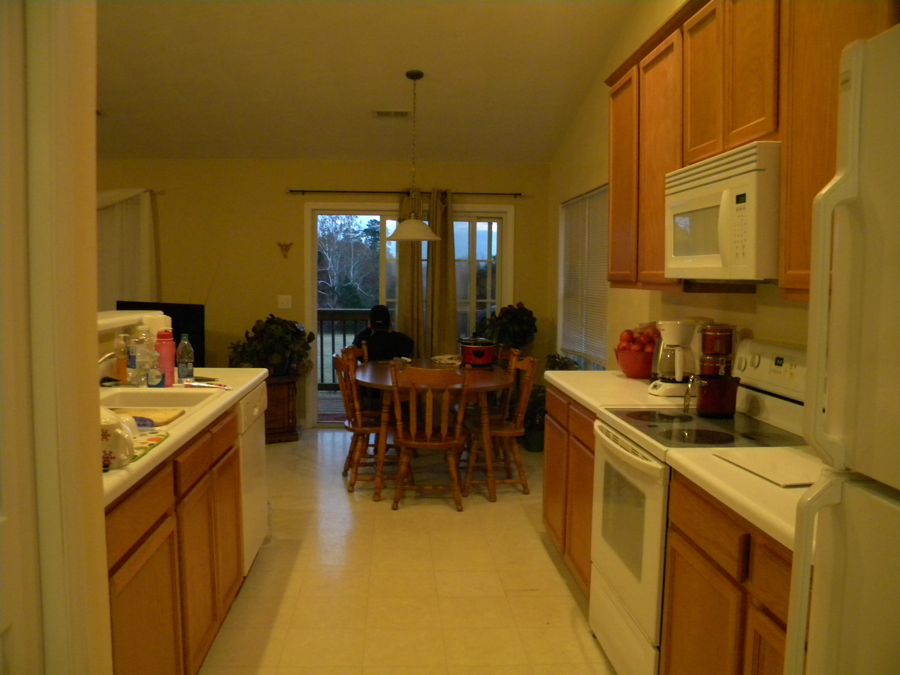 6721 Albert Road Roanoke, VA 24019 - Photo 14 of 15 Eat in kitchen