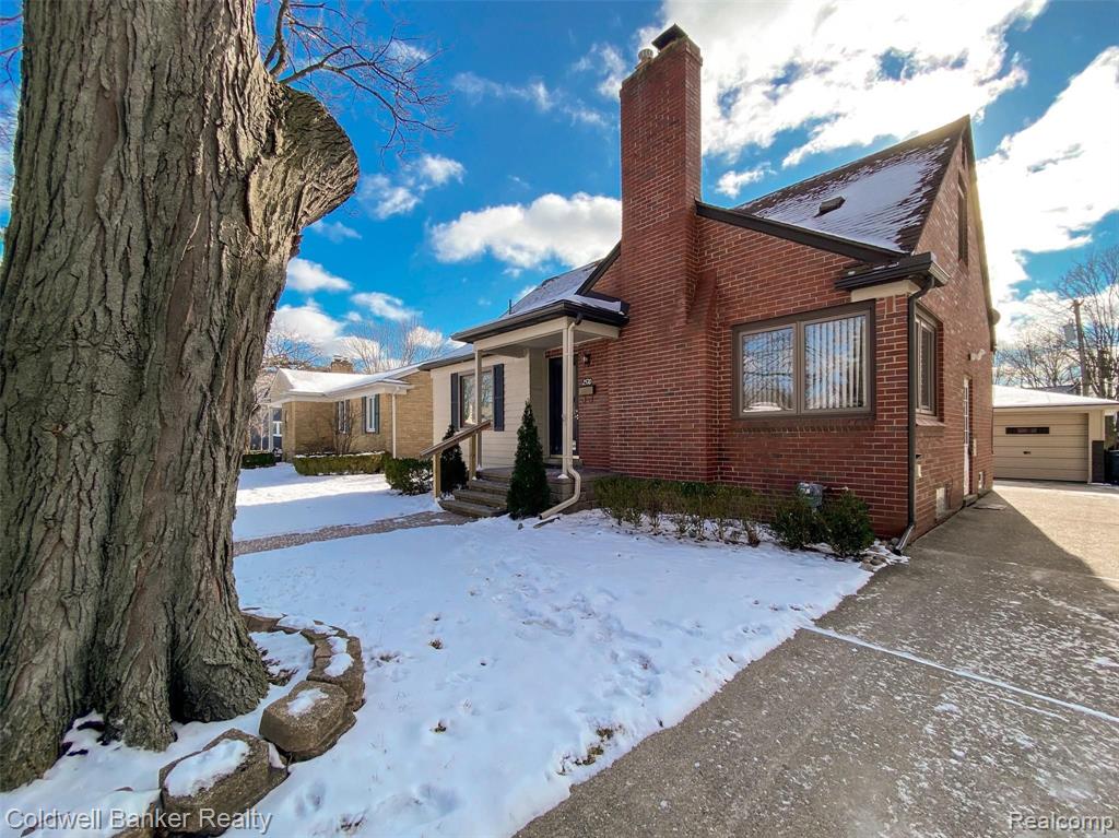 2570 Manchester Road Birmingham, MI 48009 - Photo 30 of 41