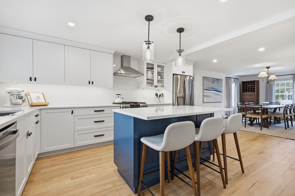6 Lockway Road Andover, MA 01810 - Photo 10 of 41 Gallery Image 10