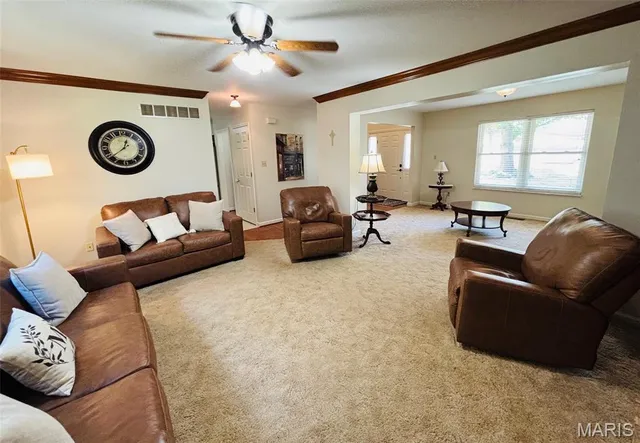 $359,000 | 132 Blue Ridge Trace, Festus, MO 63028