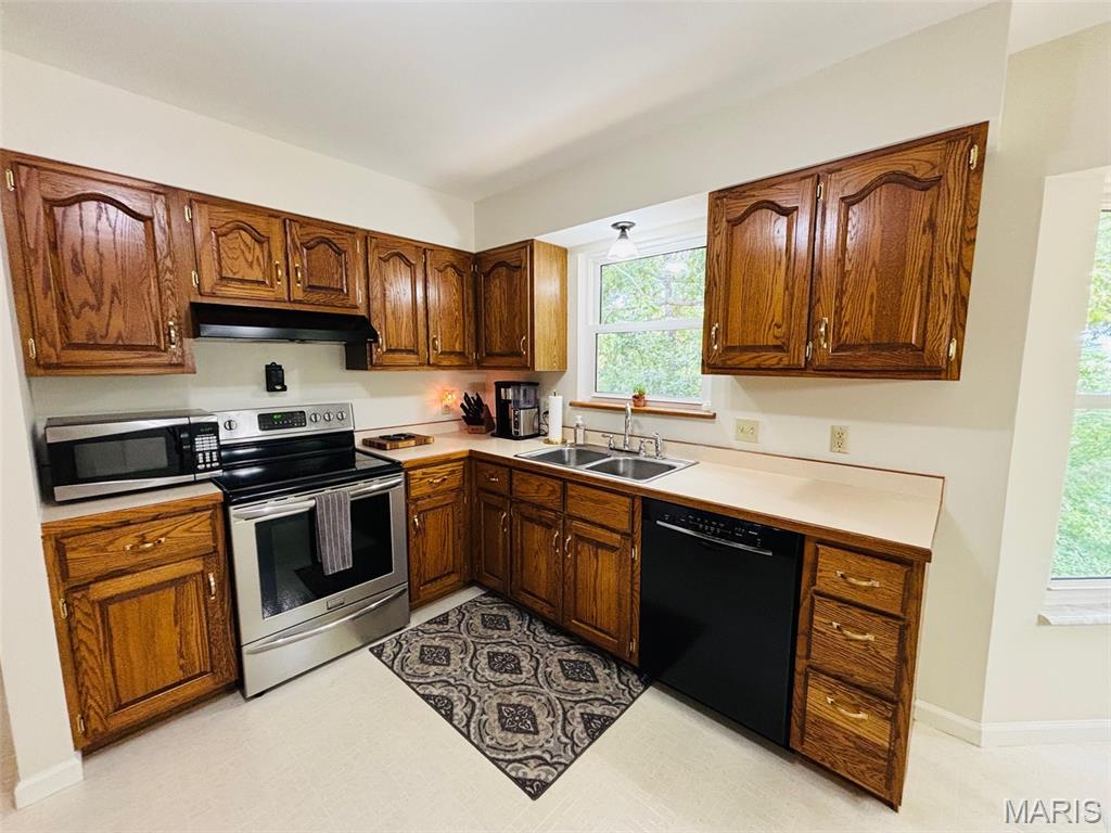 132 Blue Ridge Trace Festus, MO 63028 - Photo 7 of 37