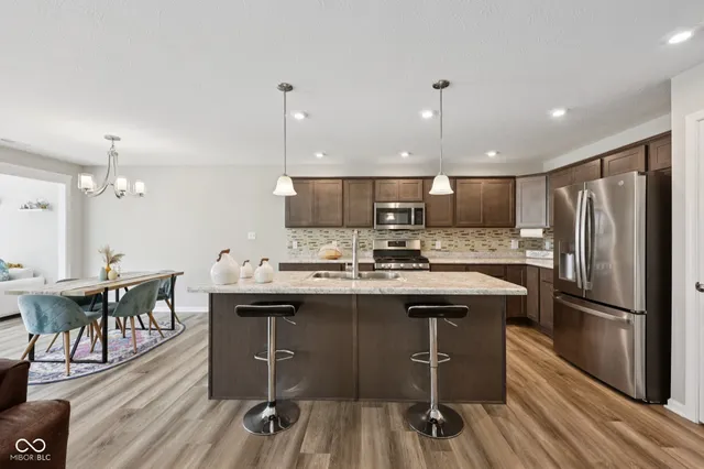 $269,900 | 7111 Lillian Place, Cumberland, IN 46229