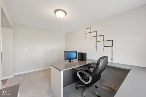 $274,000 | 7111 Lillian Place, Cumberland, IN 46229