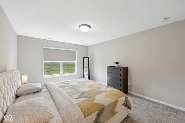 $269,900 | 7111 Lillian Place, Cumberland, IN 46229