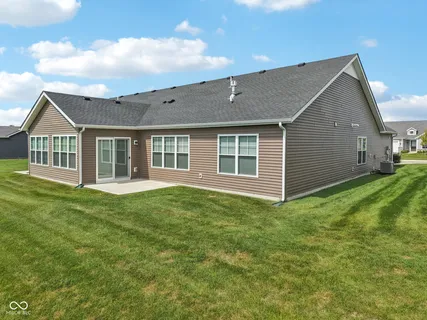 $274,000 | 7111 Lillian Place, Cumberland, IN 46229