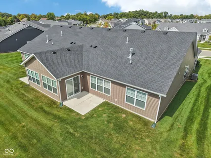 $274,000 | 7111 Lillian Place, Cumberland, IN 46229