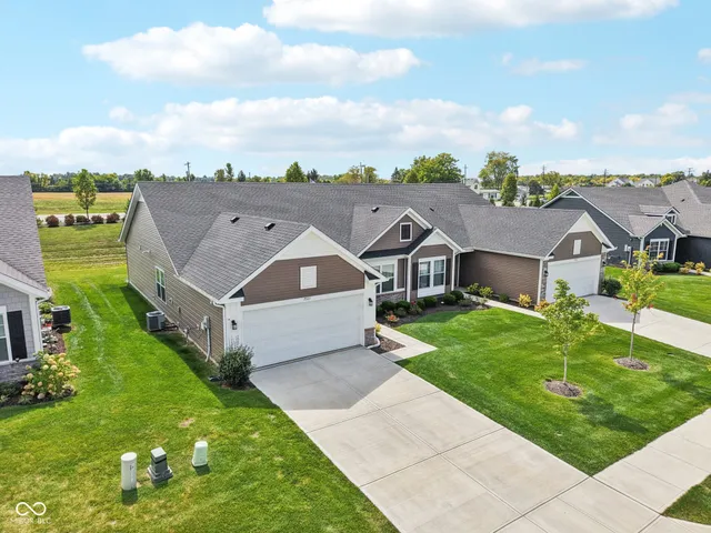 $269,900 | 7111 Lillian Place, Cumberland, IN 46229