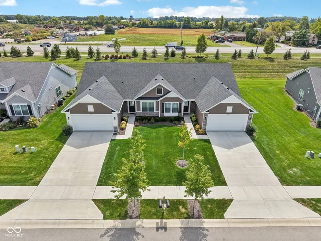 $269,900 | 7111 Lillian Place, Cumberland, IN 46229