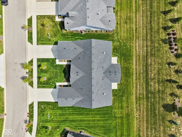 $269,900 | 7111 Lillian Place, Cumberland, IN 46229