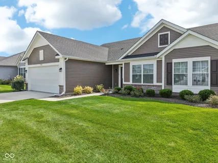 $274,000 | 7111 Lillian Place, Cumberland, IN 46229