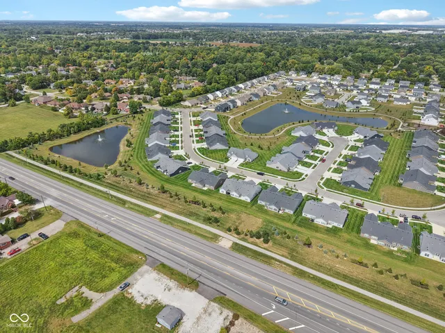 $269,900 | 7111 Lillian Place, Cumberland, IN 46229