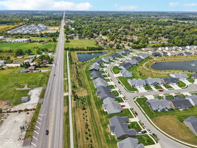 $269,900 | 7111 Lillian Place, Cumberland, IN 46229