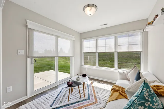 $269,900 | 7111 Lillian Place, Cumberland, IN 46229