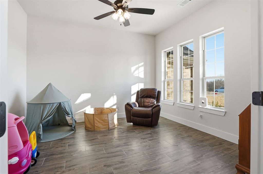 9017 Vly Oak Court Springtown, TX 76082 - Photo 25 of 35 Office/flex space 12 x 13