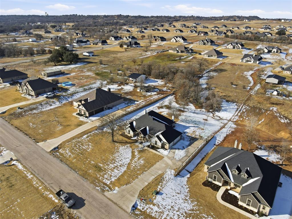 9017 Vly Oak Court Springtown, TX 76082 - Photo 31 of 35