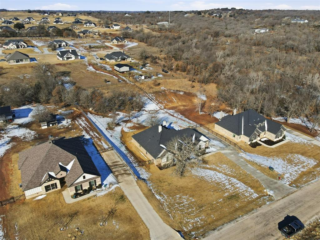 9017 Vly Oak Court Springtown, TX 76082 - Photo 33 of 35