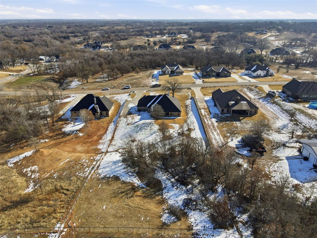 9017 Vly Oak Court Springtown, TX 76082 - Photo 34 of 35