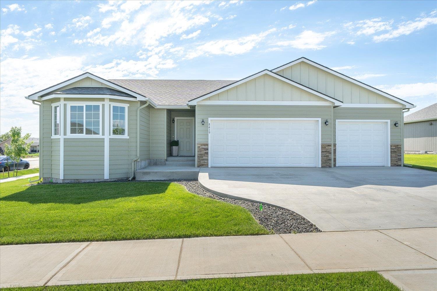8419 North Oak Street Spokane, WA 99208 - Photo 1 of 22 Gallery Image 1