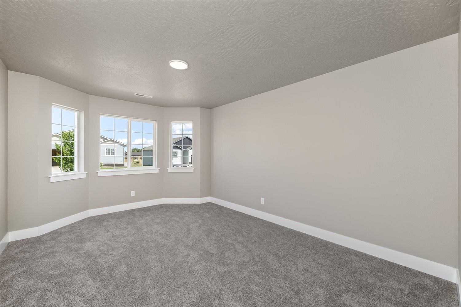 8419 North Oak Street Spokane, WA 99208 - Photo 15 of 22 Gallery Image 15