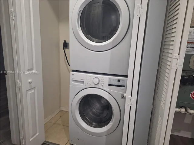 $2,500 | 2318 Northeast 42nd Circle, Unit 2318, Homestead, FL 33033