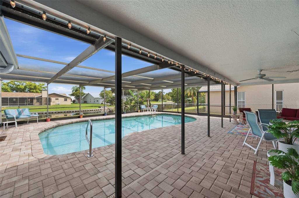 10744 97th Street Largo, FL 33773 - Photo 4 of 67