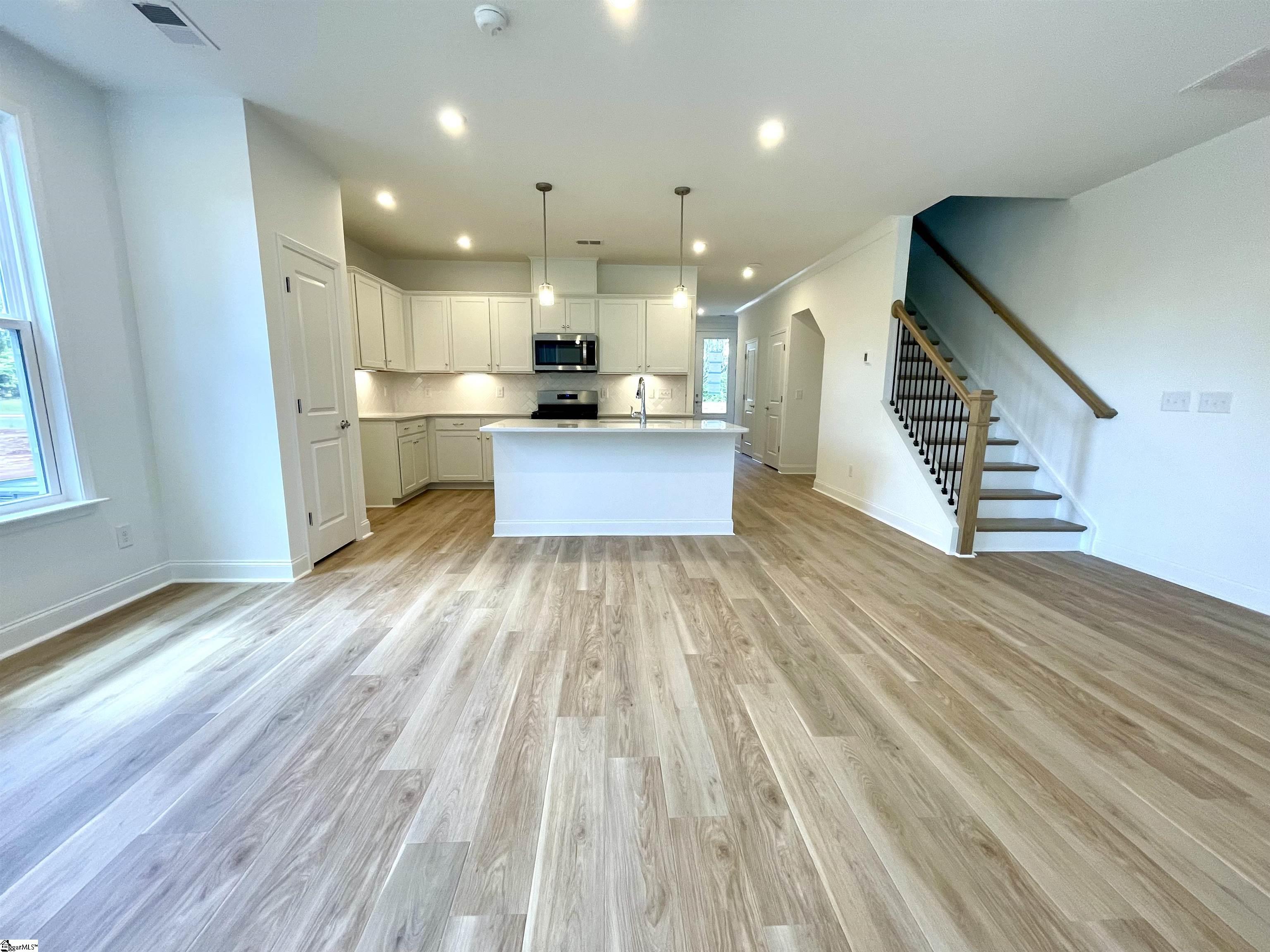 131 Gadwall Way Greenville, SC 29607 - Photo 7 of 17 Gallery Image 7