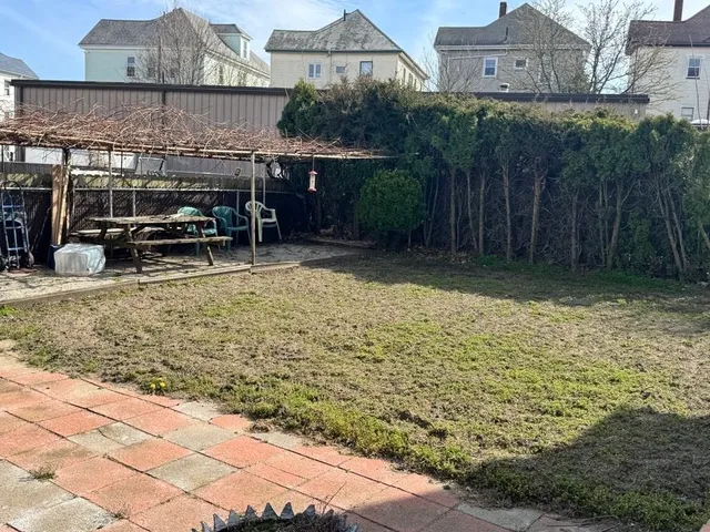 $665,000 | 136 Dartmouth Street, New Bedford, MA 02740