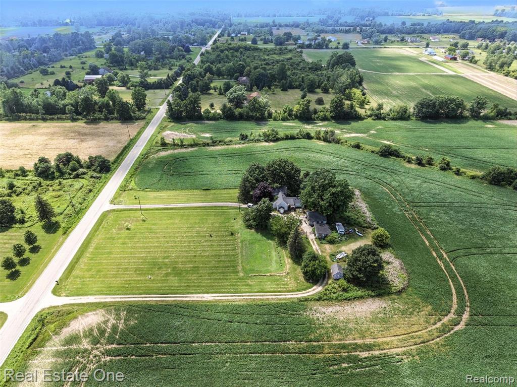 15330 Hough Road Allenton, MI 48002 - Photo 4 of 18