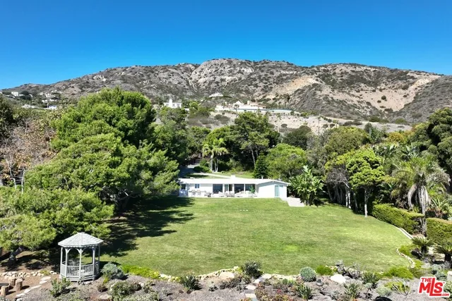 $30,000 | 32440 Pacific Coast Highway, Malibu, CA 90265