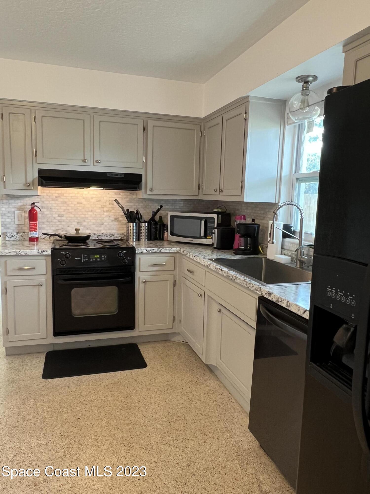 987 Kings Post Road Rockledge, FL 32955 - Photo 10 of 22 IMG-4405