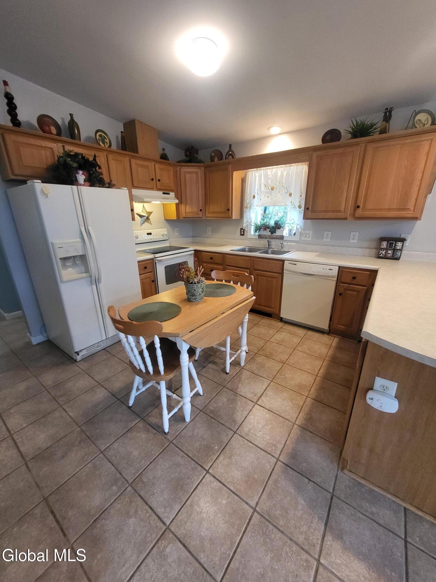 32 Goodman Road Fort Ann, NY 12827 - Photo 25 of 65 1000034439